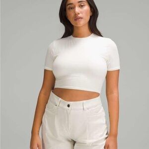 Lululemon Nulu Crewneck Cropped T-Shirt BONE